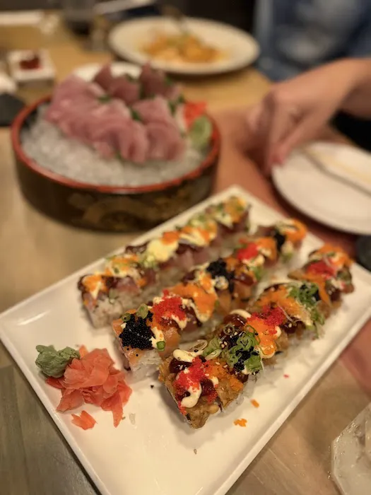 Oishi Sushi Bar Picture 6