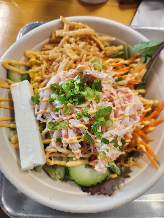 Poke Island Plus Vietnamese Cuisine, Sushi & Boba Picture 9