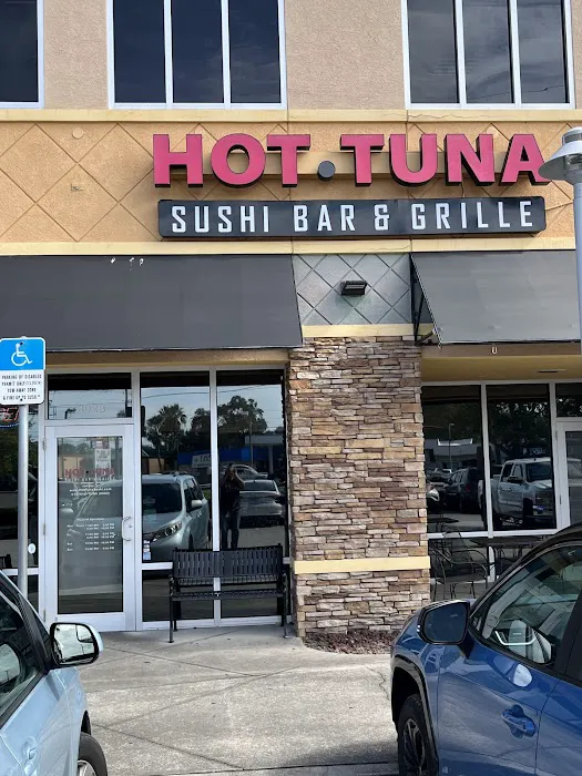 Hot Tuna Sushi Bar and Grille Picture 5