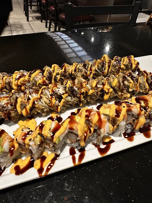 Ken Sushi & Asian Bistro Picture 7