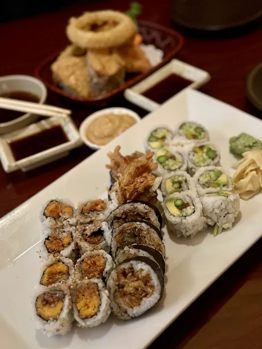 Mike's Sushi & Sake Bar Picture 2