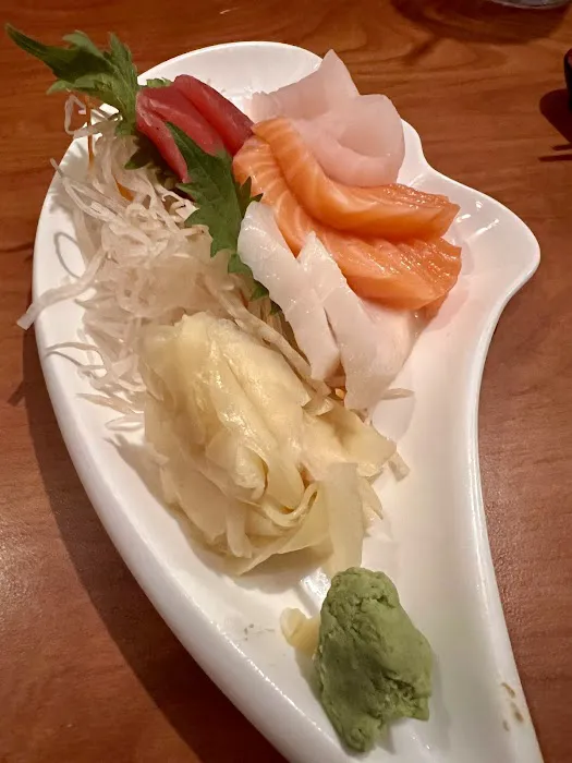 Mike's Sushi & Sake Bar Picture 8