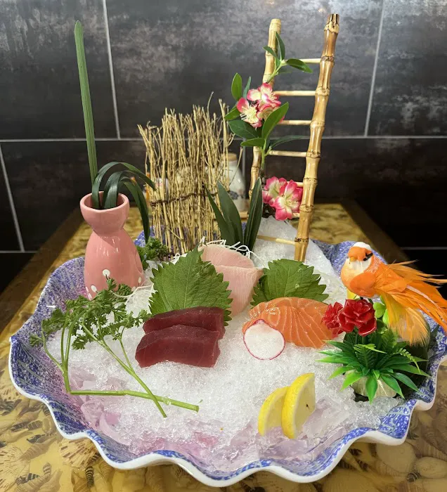 Crazy Cafe Sushi & Kitchen Hibachi Picture 4
