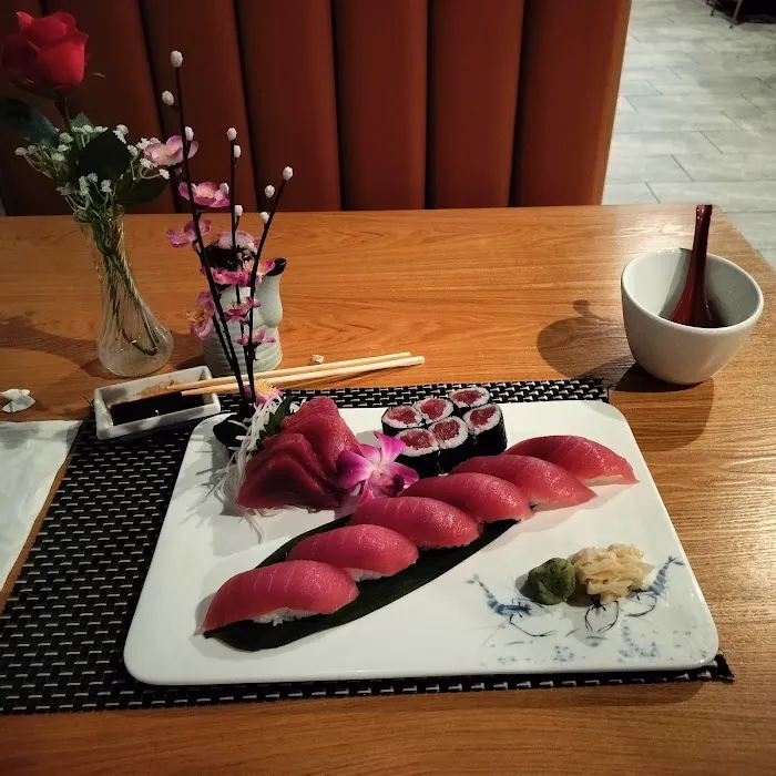Mr LC Sushi Hibachi Asian Bistro Picture 10
