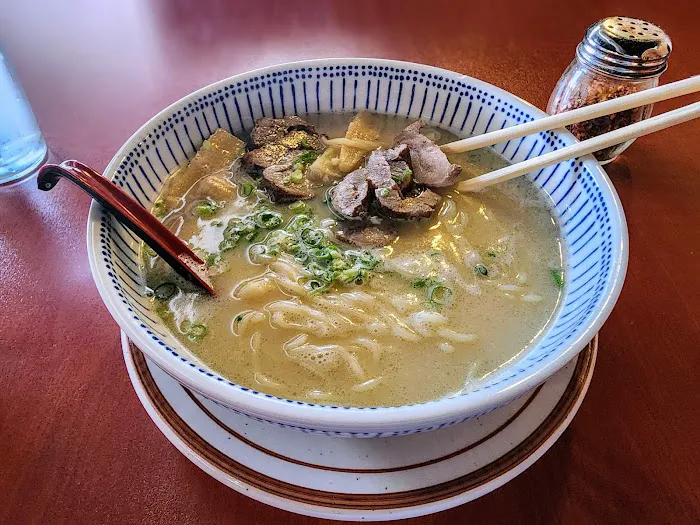 Charlie's Sushi & Japanese Restaurant Picture 1