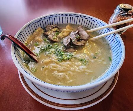Charlie's Sushi & Japanese Restaurant