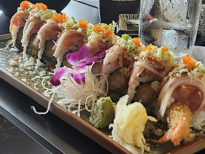 Kanji Sushi & Ramen Picture 9