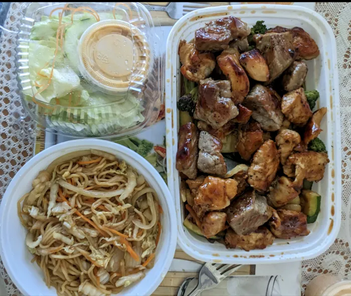 Hibachi Express(1914 FL-60 E, Valrico) Picture 10