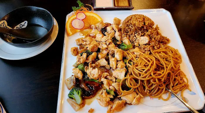 Oishi Sushi Hibachi Japanese Restaurant Picture 10