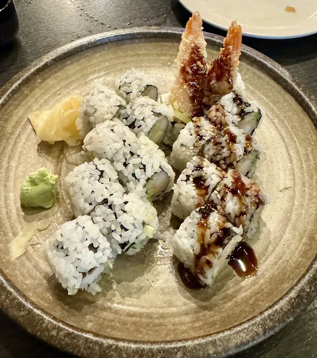 Hot Sake Sushi & Asian Picture 3