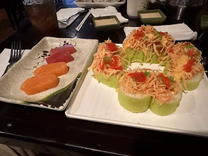 Koizi Endless Hibachi & Sushi Eatery Picture 3
