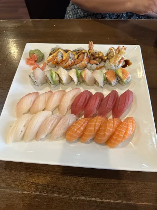 Ichiban Sushi Asian Bistro Picture 7