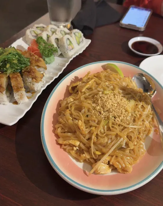 Rain Japanese Sushi Bar & Thai Picture 5