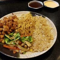 Hinata Japanese Steakhouse & Seafood ico