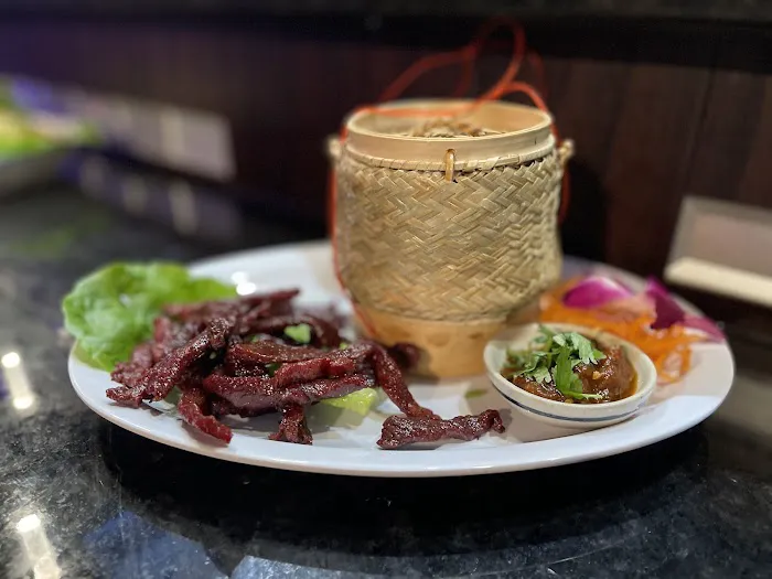 Khao Neow Sushi Thai Lao Picture 7