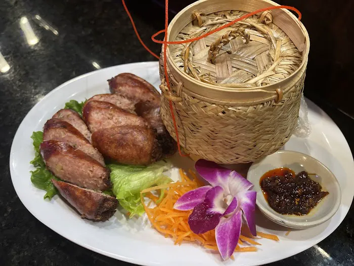 Khao Neow Sushi Thai Lao Picture 2