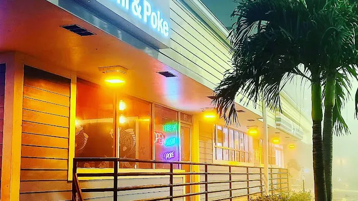Pete's Sushi & Poke Picture 1
