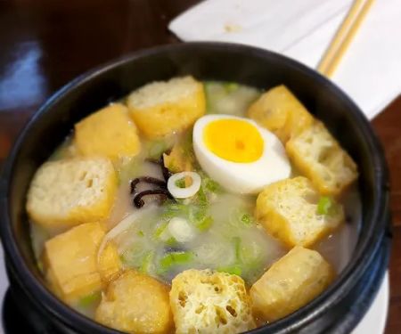 Eastern Kitchen & Sushi