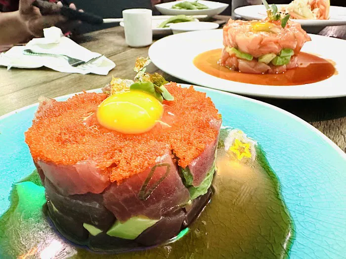 AHI Sushi Picture 3
