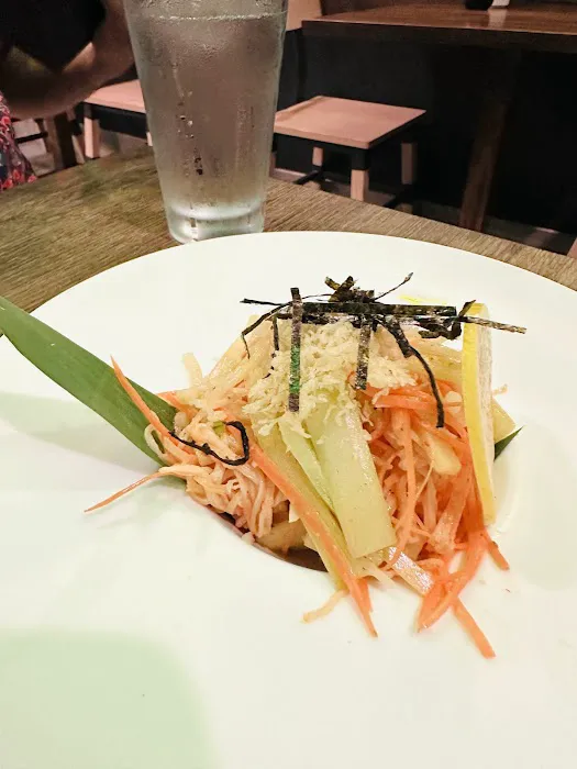 AHI Sushi Picture 4