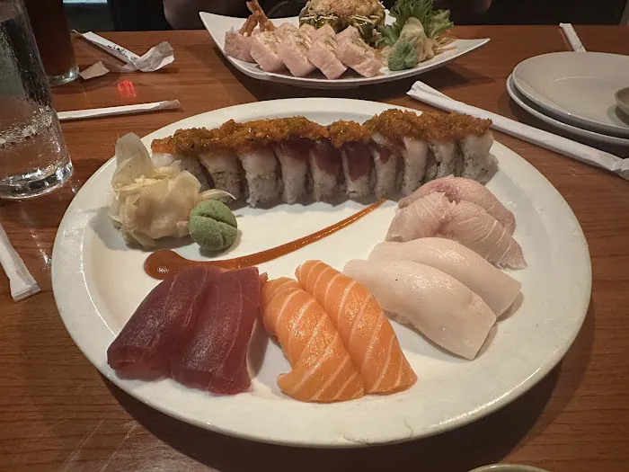 Sushi Inc Picture 5