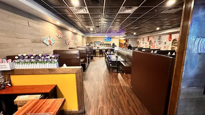 E Sushi & Grill Picture 1
