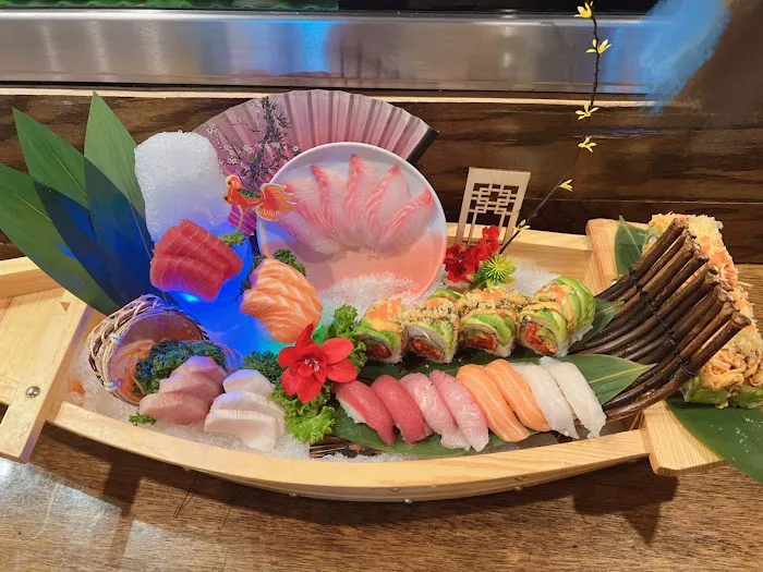 E Sushi & Grill Picture 3