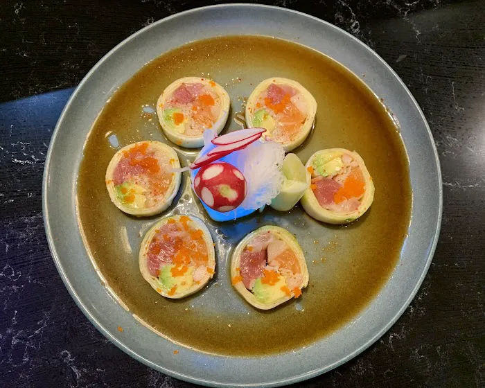 OSAKA Sushi & Grill Picture 2