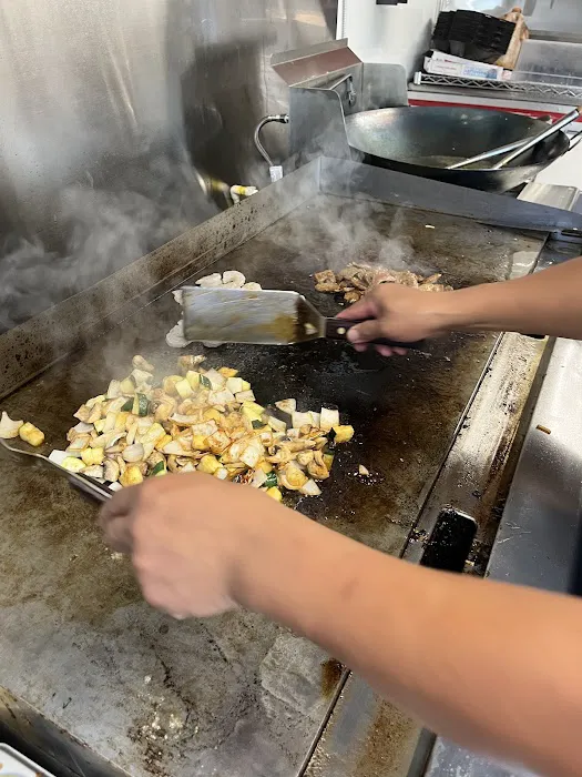 T&T Hibachi and Sushi Food Truck Picture 2