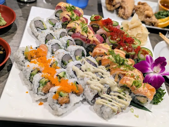 Tsukino Sushi Bar & Japanese Cuisine Picture 6