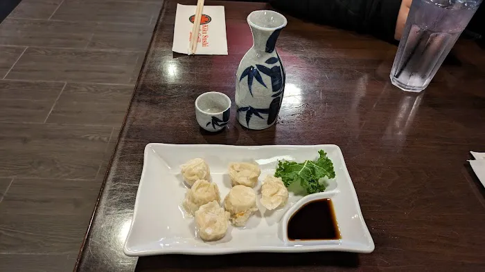 Kiku Sushi & Grill Picture 5
