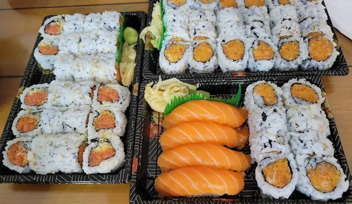 Kiku Sushi & Grill Picture 3