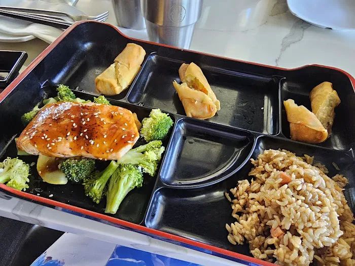 Jpan Sushi & Grill Picture 9