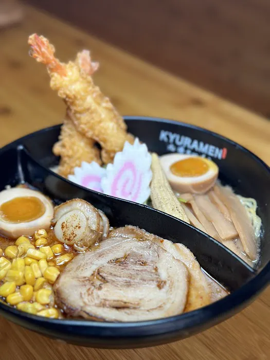 Kyuramen x TBaar - Sarasota Picture 3