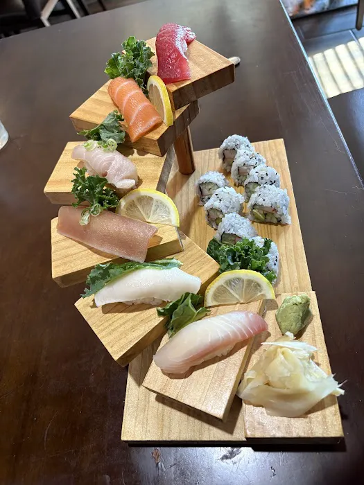 U-YEE SUSHI & GRILL Picture 5