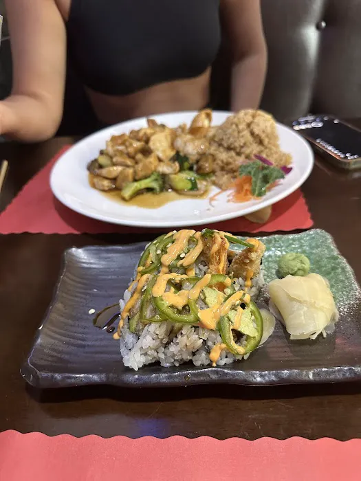U-YEE SUSHI & GRILL Picture 3