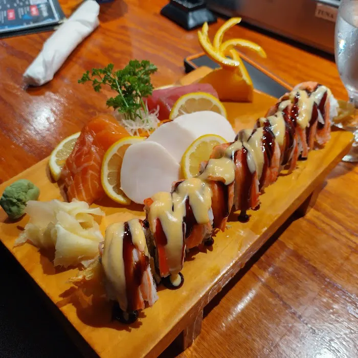 Sushi Ramen Late Night Picture 5