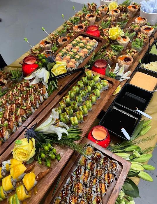 Tsunami Sushi & Hibachi Picture 5