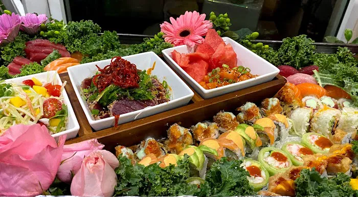 Tsunami Sushi & Hibachi Picture 4