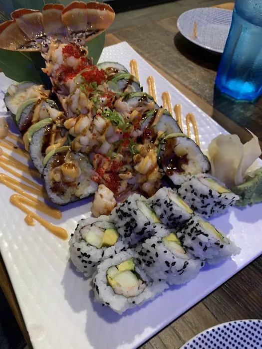 Utamaro Sushi Bar Picture 4