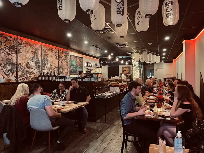 Utamaro Sushi Bar Picture 2