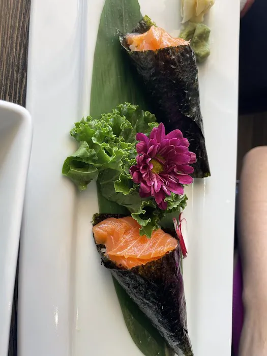 SUSHI BAY KITCHEN & SAKE BAR Picture 2