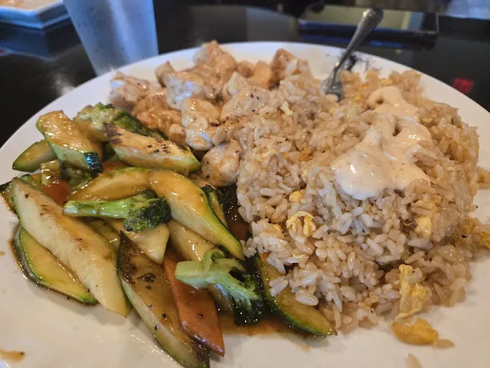 Fuji Sushi Hibachi noodles Picture 3