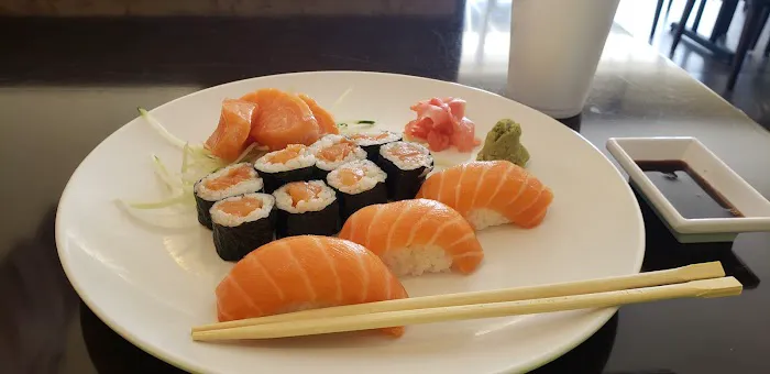 FUGU HIBACHI & SUSHI Picture 4