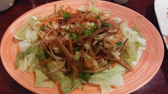 Siam Thai & Sushi Restaurant Picture 8