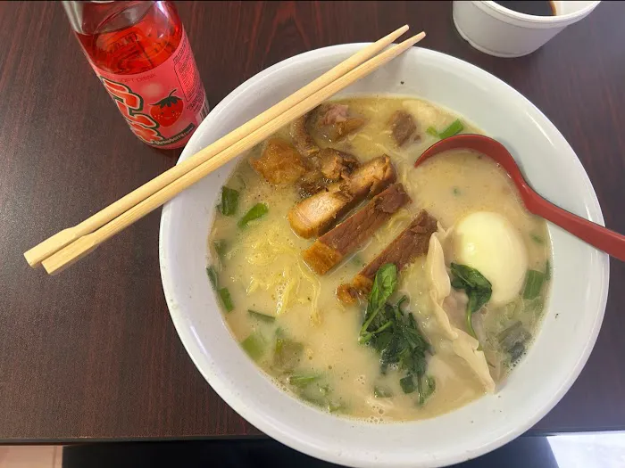 SHOJIN RAMEN & SUSHI Picture 3