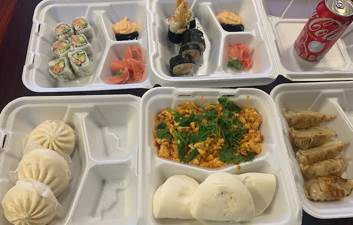 SHOJIN RAMEN & SUSHI Picture 2