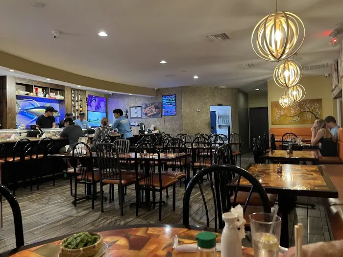 Yellowfin Sushi & Saké Bar Picture 7