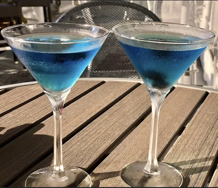 Blu Sushi Picture 8