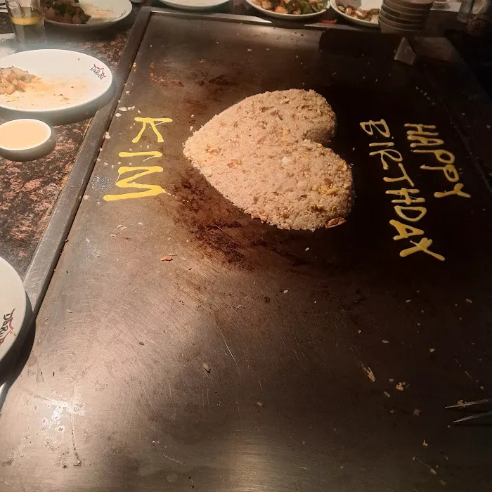 DaRuMa Japanese Steakhouse and Sushi Lounge Picture 6